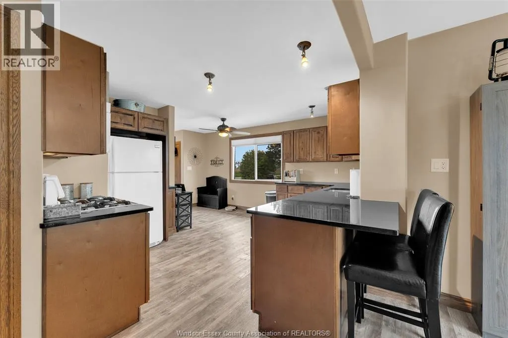 9556 MALDEN RD.