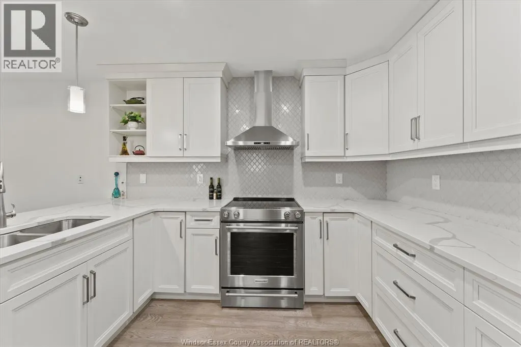 117 ARTHUR STREET North