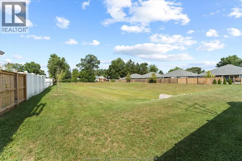 117 ARTHUR STREET North