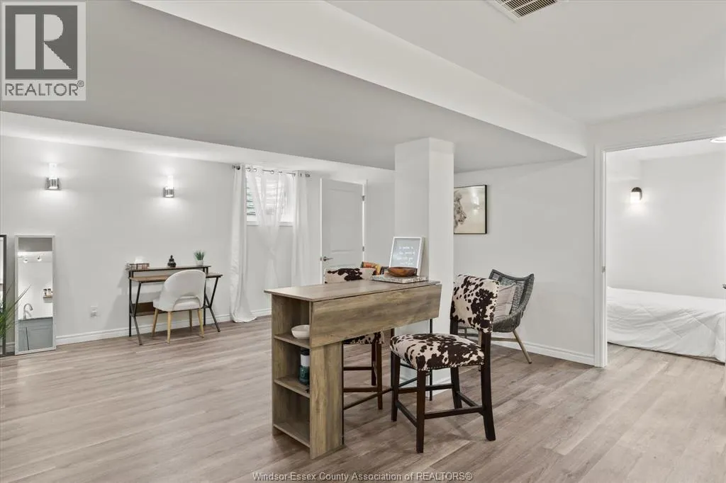 117 ARTHUR STREET North