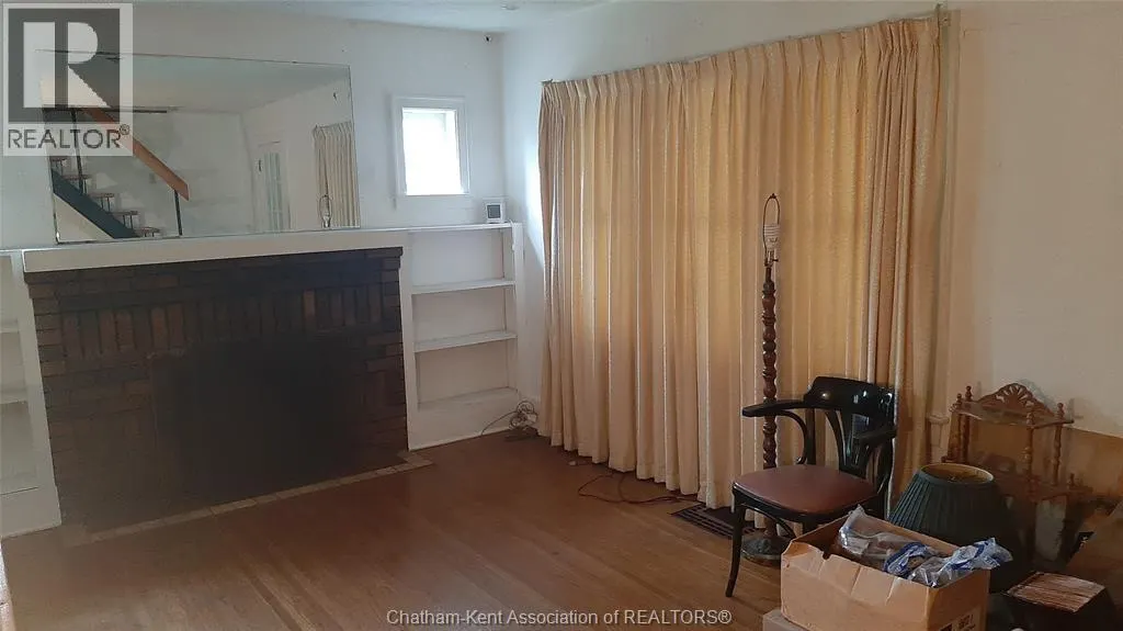 89 GLADSTONE AVENUE