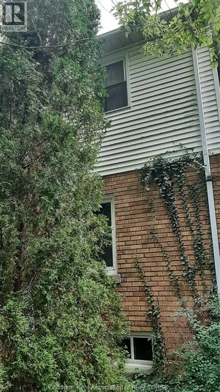 89 GLADSTONE AVENUE