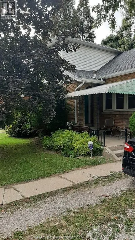 89 GLADSTONE AVENUE
