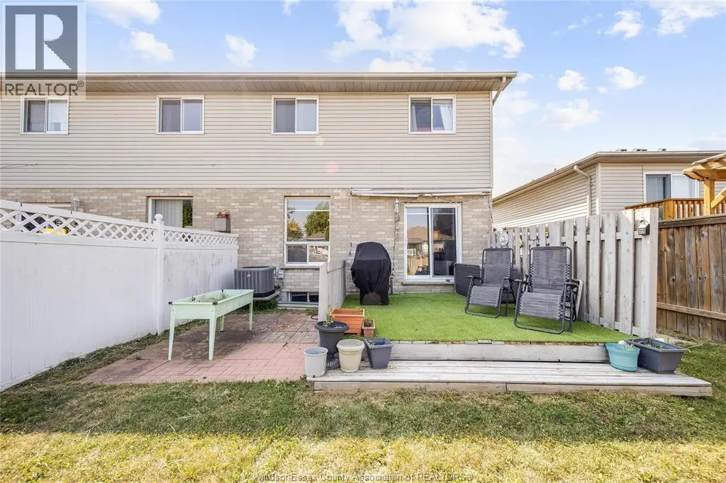 746 MICHAEL DRIVE