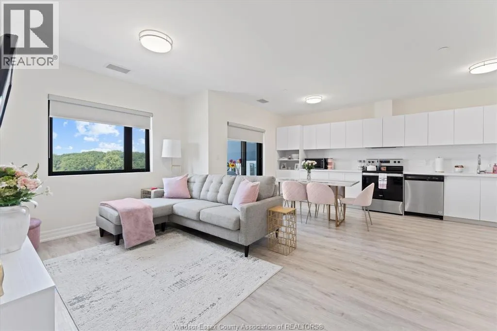 7333 Meo BOULEVARD Unit# 512