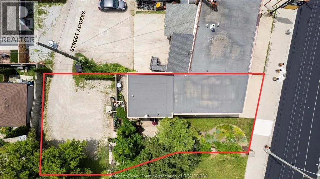 4165 TECUMSEH ROAD East