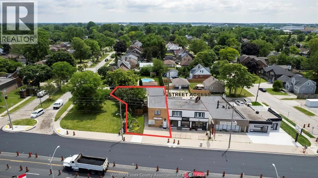4165 TECUMSEH ROAD East