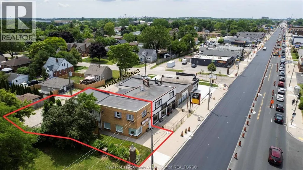 4165 TECUMSEH ROAD East