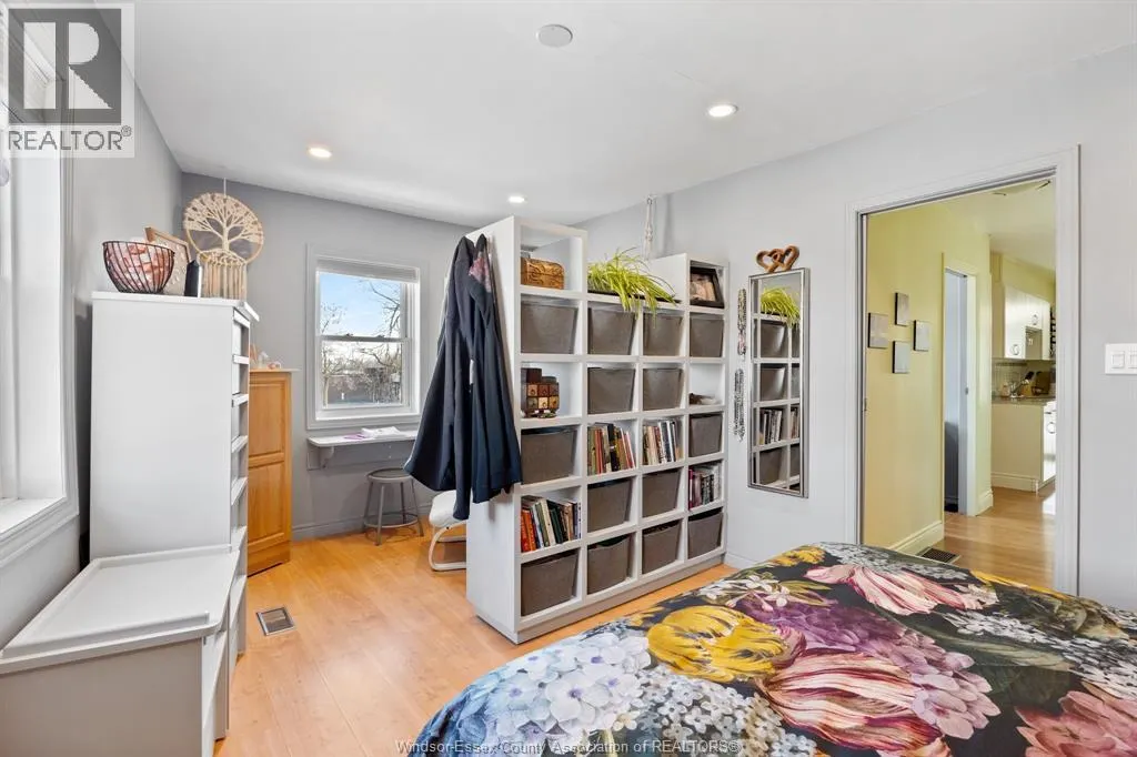 4165 TECUMSEH ROAD East