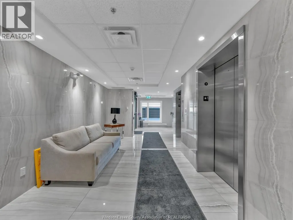 728 BROWNSTONE Unit# 210