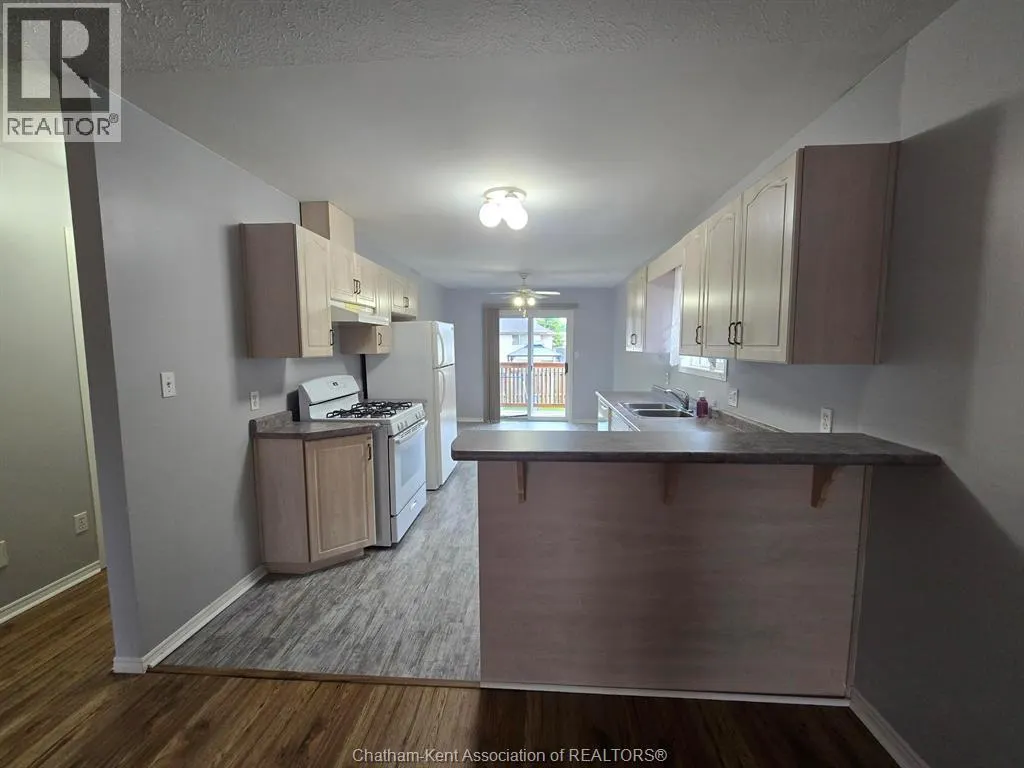 75 Taylor TRAIL