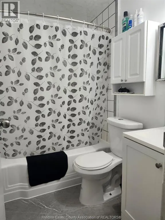 6272 THORNBERRY Unit# 6272