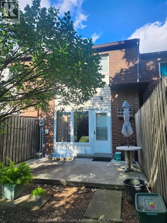 6272 THORNBERRY Unit# 6272