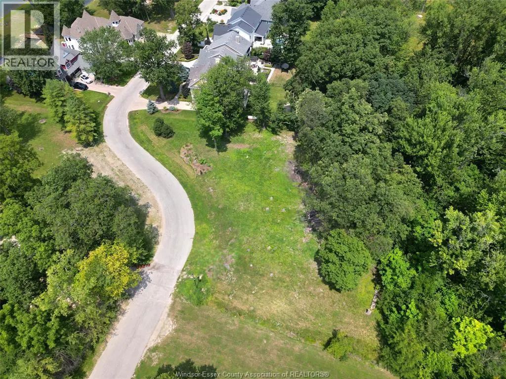 261 CRYSTAL BAY DRIVE