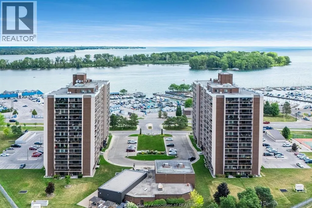 9099 Riverside Unit# 1415E