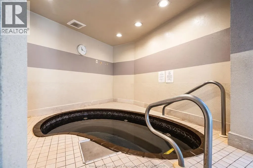 9099 Riverside Unit# 1415E
