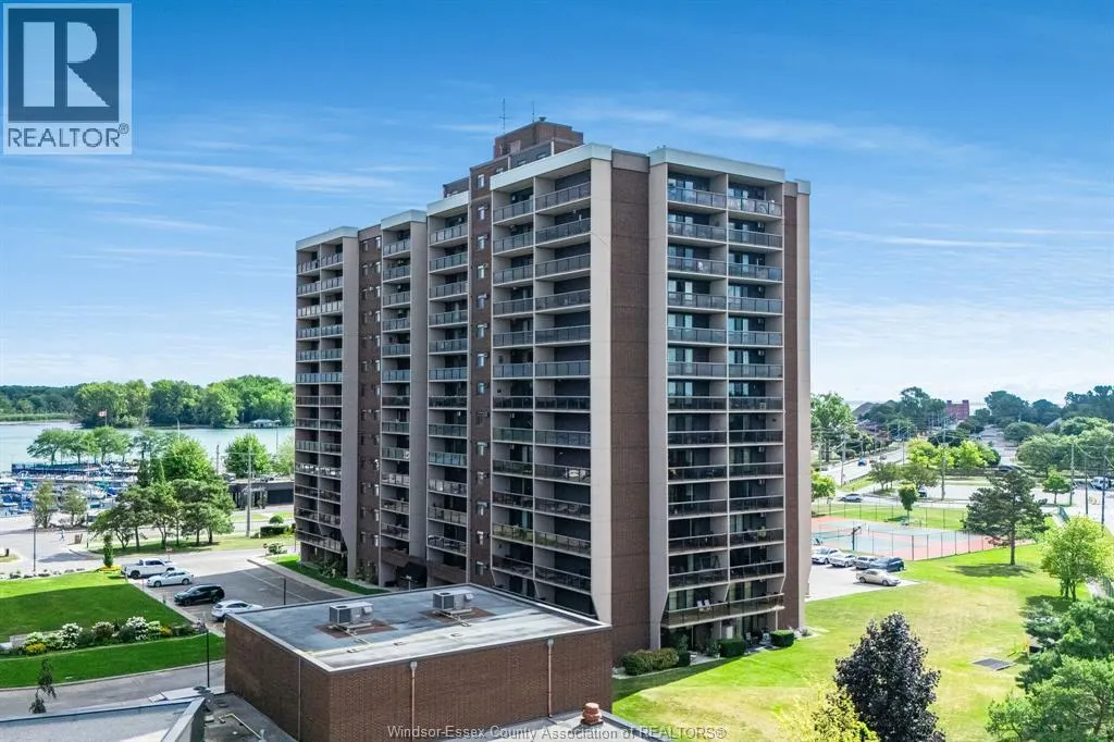 9099 Riverside Unit# 1415E