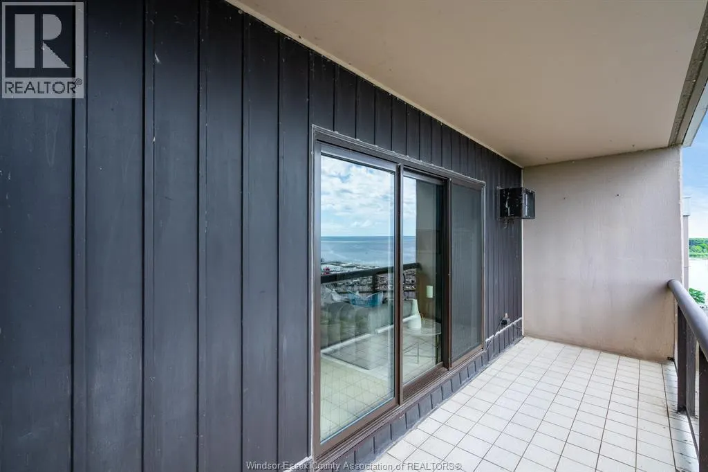 9099 Riverside Unit# 1415E