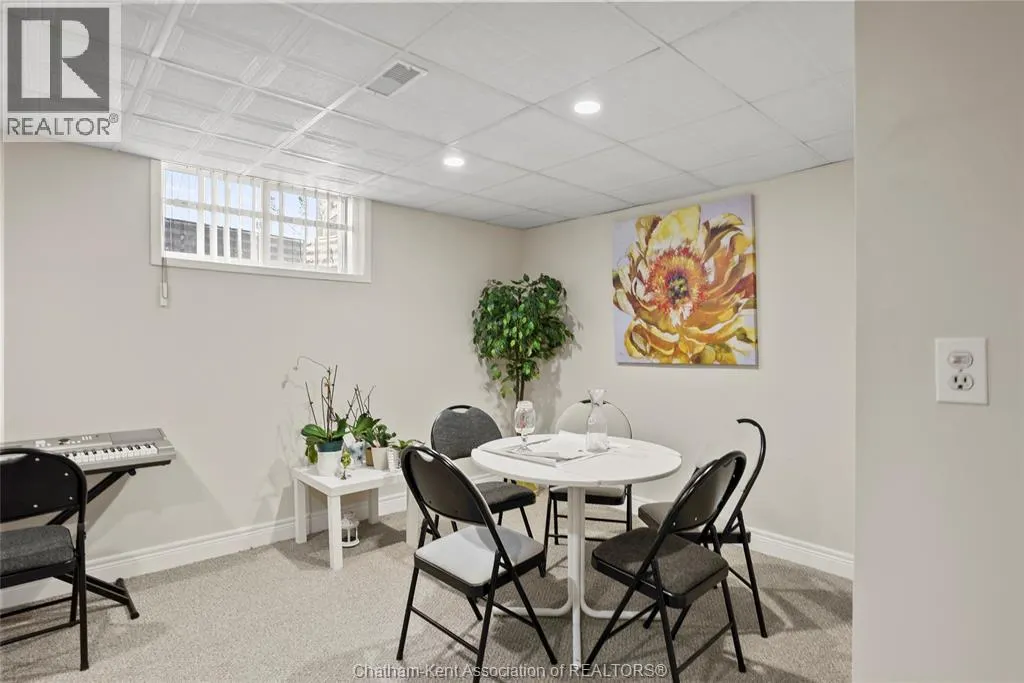 154 SEMENYN AVENUE Unit# 24
