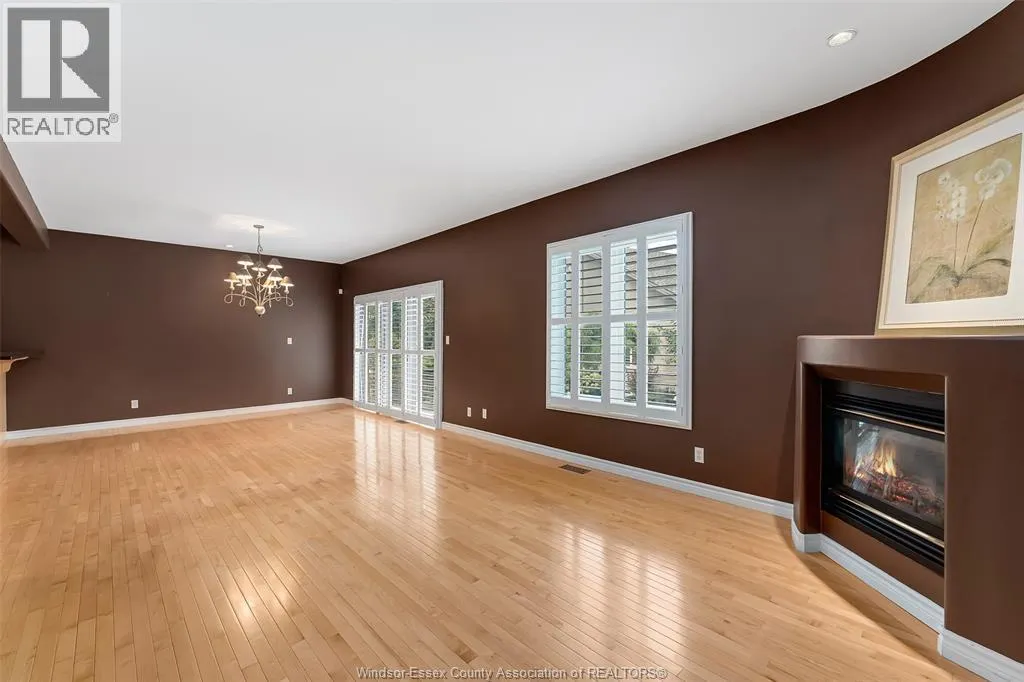 432 VANDERBILT