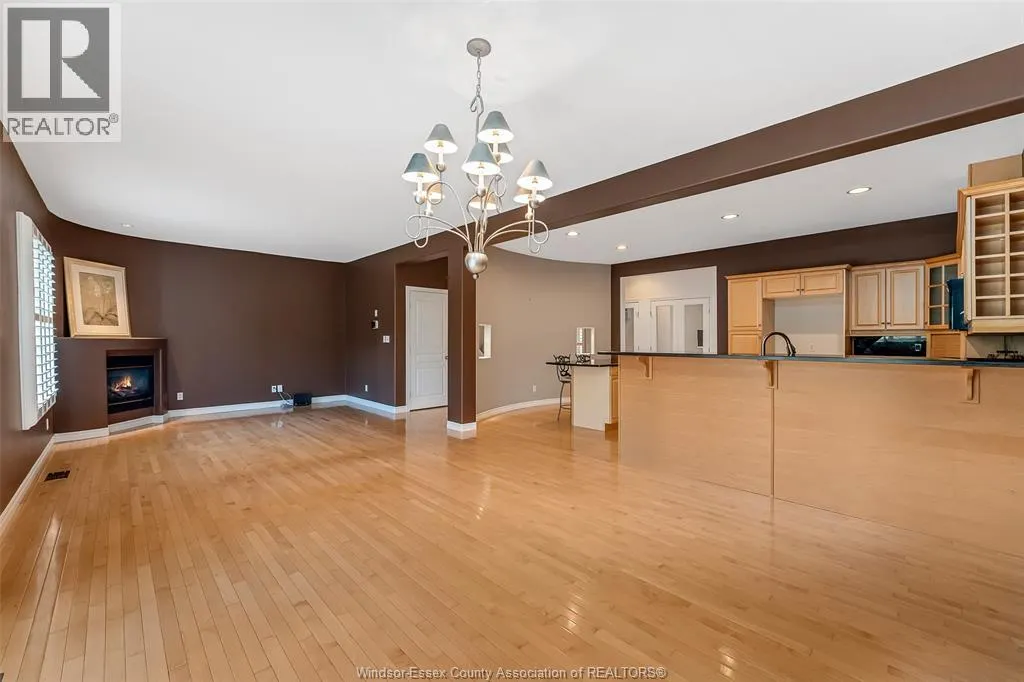 432 VANDERBILT