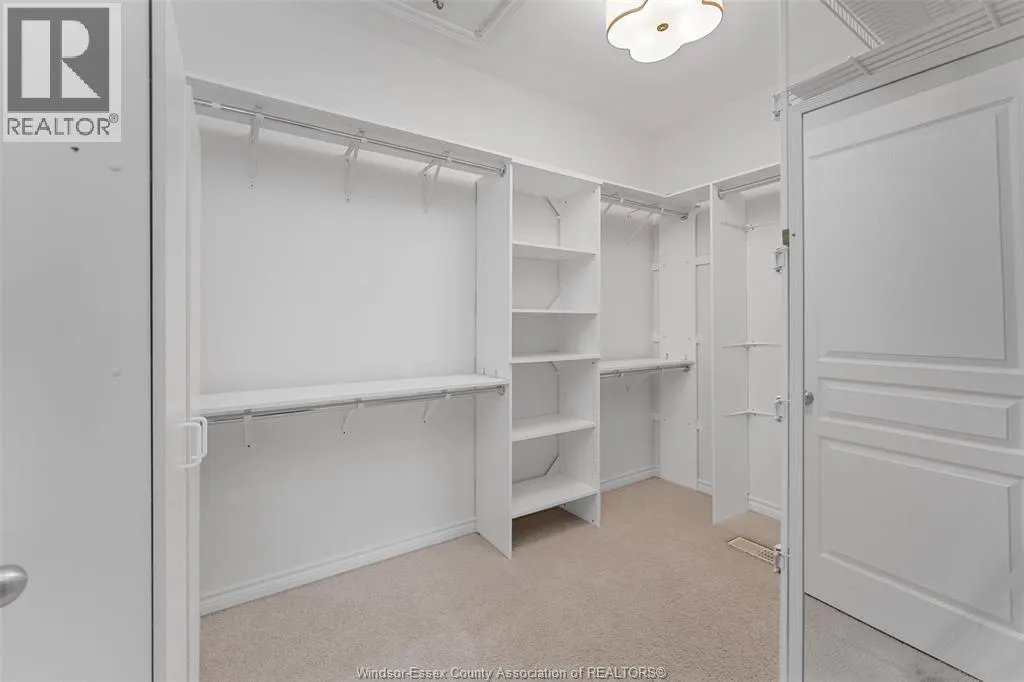 432 VANDERBILT