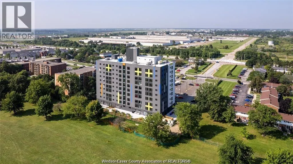 3100 MEADOWBROOK Unit# 212