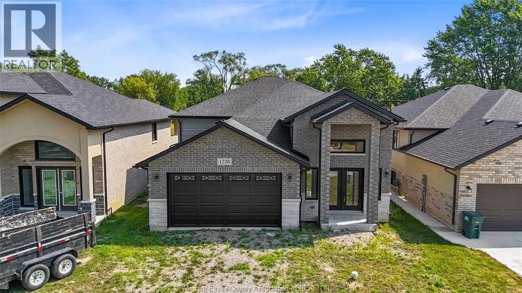 1228 TOURANGEAU Unit# UPPER