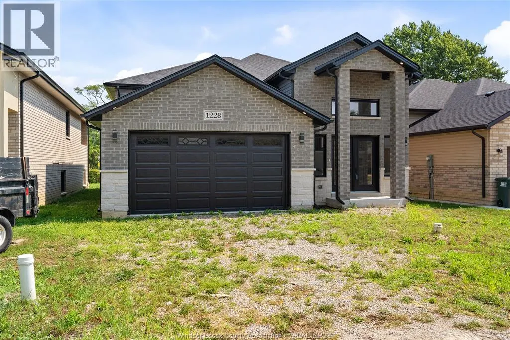 1228 TOURANGEAU Unit# UPPER