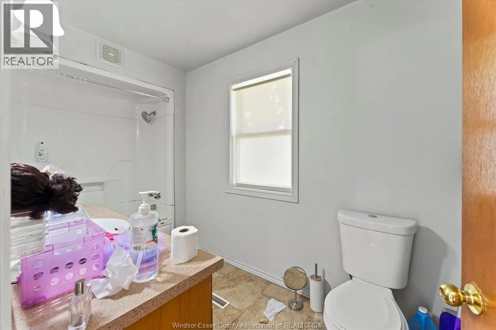 528 MERSEA ROAD 8