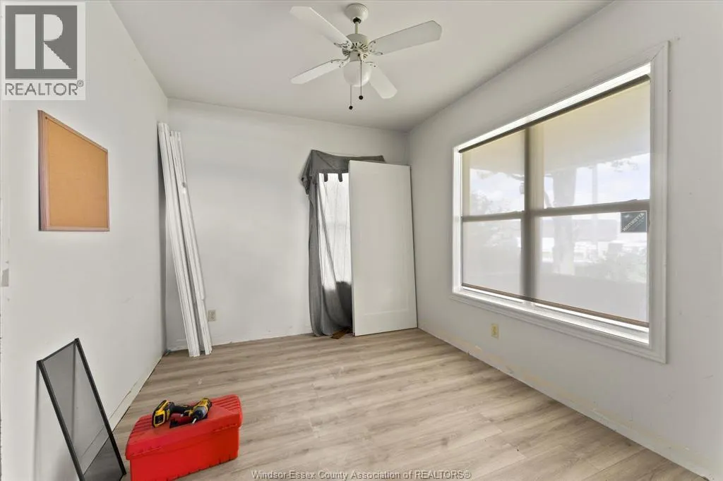 528 MERSEA ROAD 8