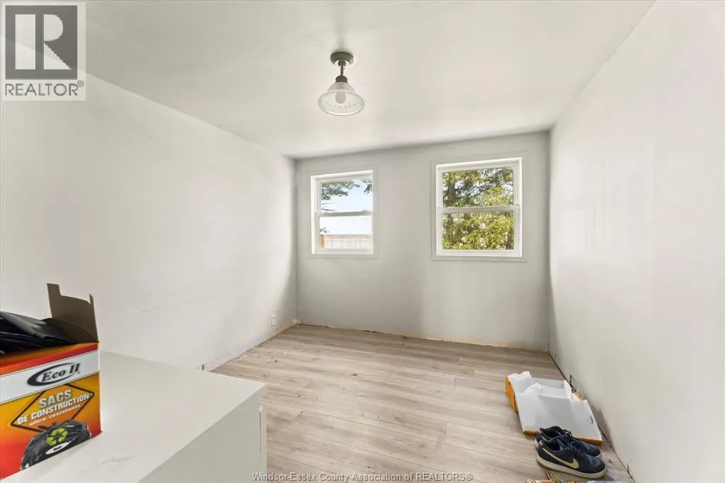 528 MERSEA ROAD 8