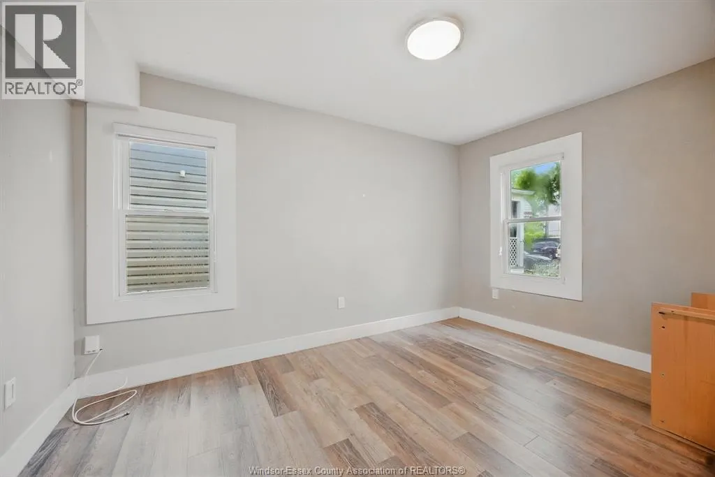2226 JANETTE AVENUE