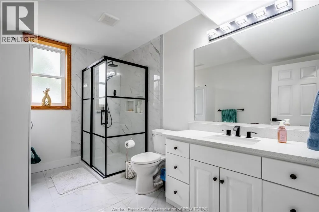 833 Talbot ROAD East