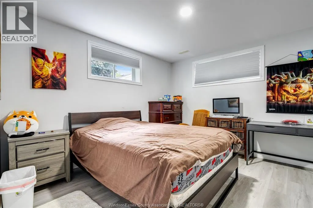 833 Talbot ROAD East