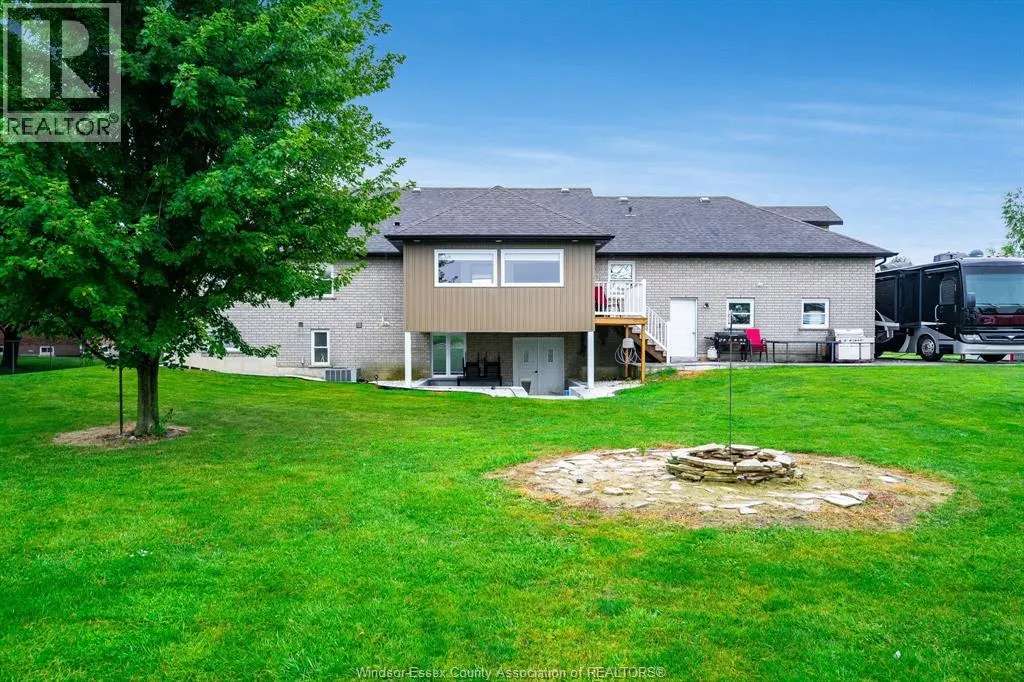 833 Talbot ROAD East