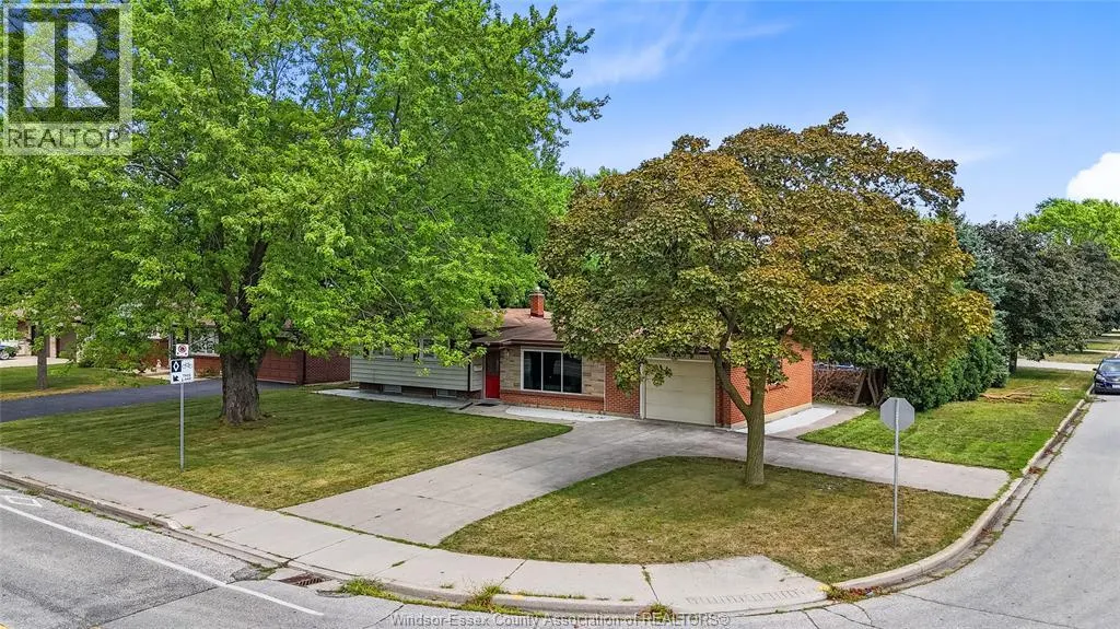 3830 HOLBURN