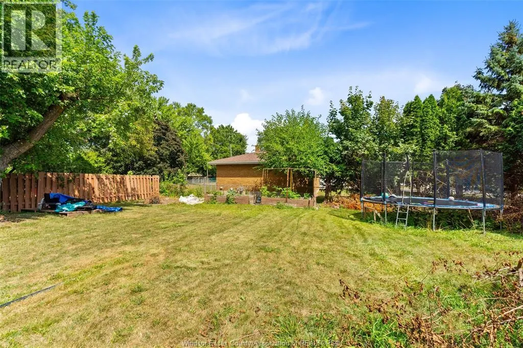 3830 HOLBURN