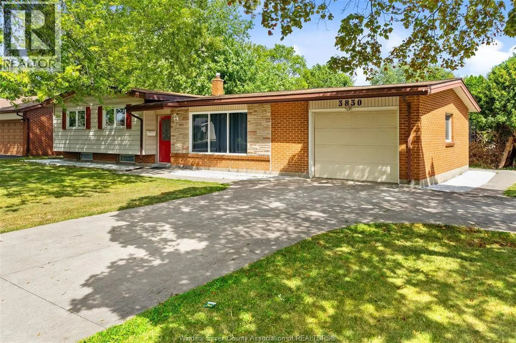 3830 HOLBURN