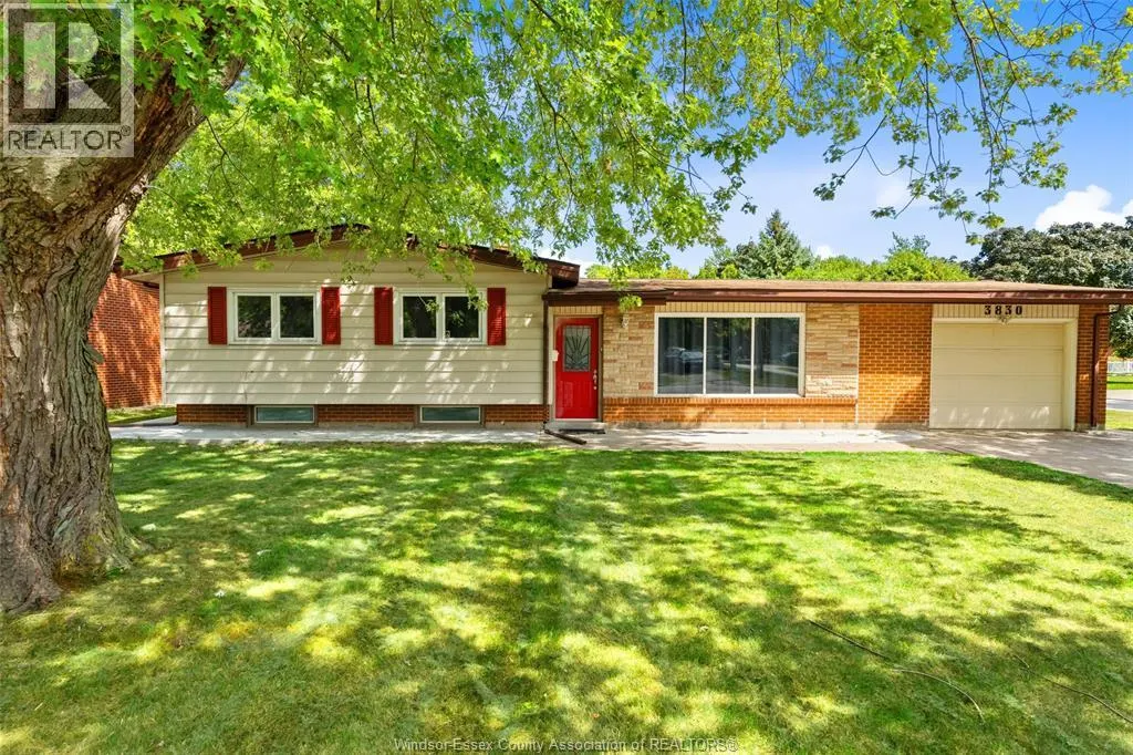 3830 HOLBURN