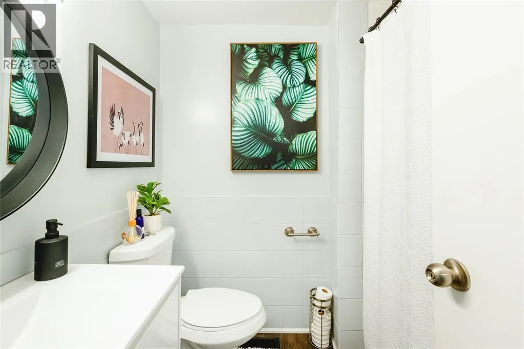215 TRUDEAU DRIVE Unit# 77, #77