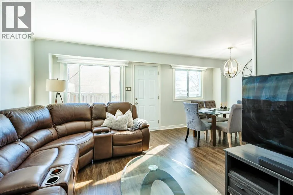 215 TRUDEAU DRIVE Unit# 77, #77