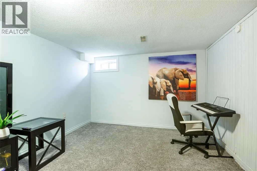 215 TRUDEAU DRIVE Unit# 77, #77