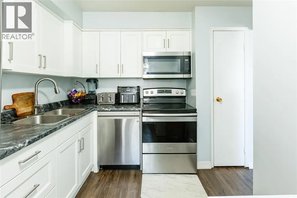 215 TRUDEAU DRIVE Unit# 77, #77