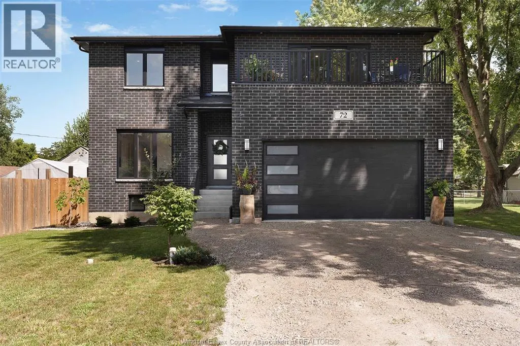 72 SCOTT DRIVE