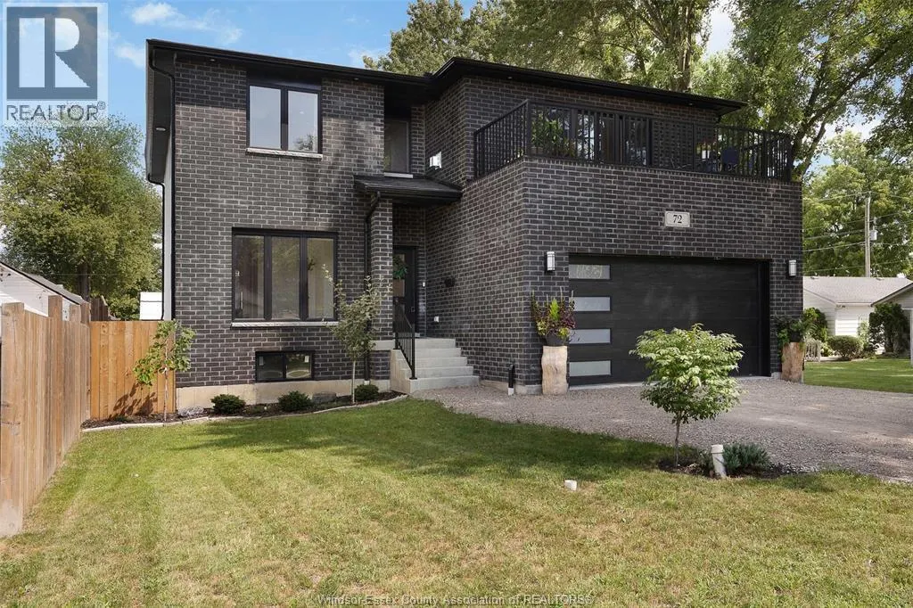 72 SCOTT DRIVE