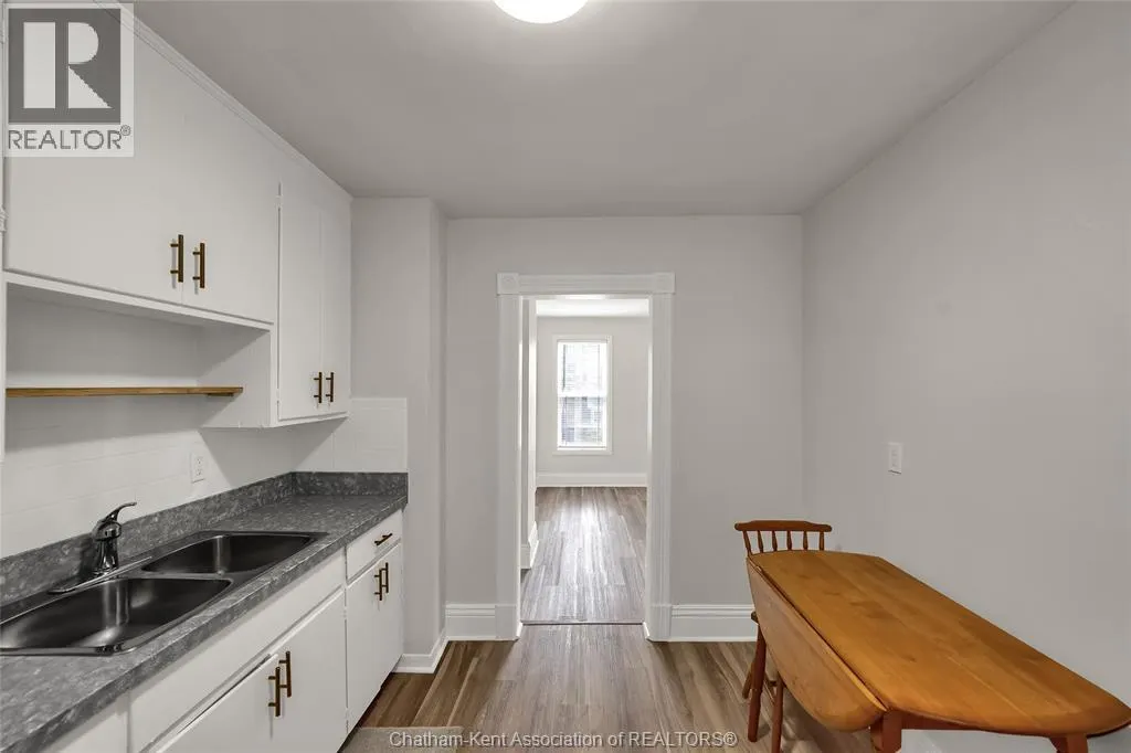 43 PATTESON AVENUE