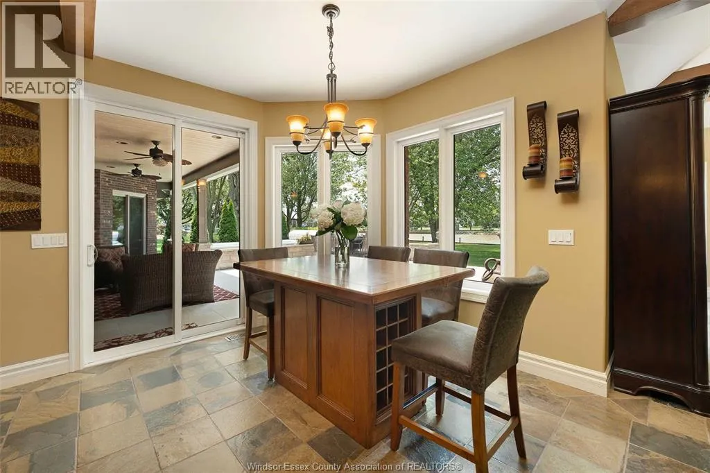 360 ANDREW CRESCENT