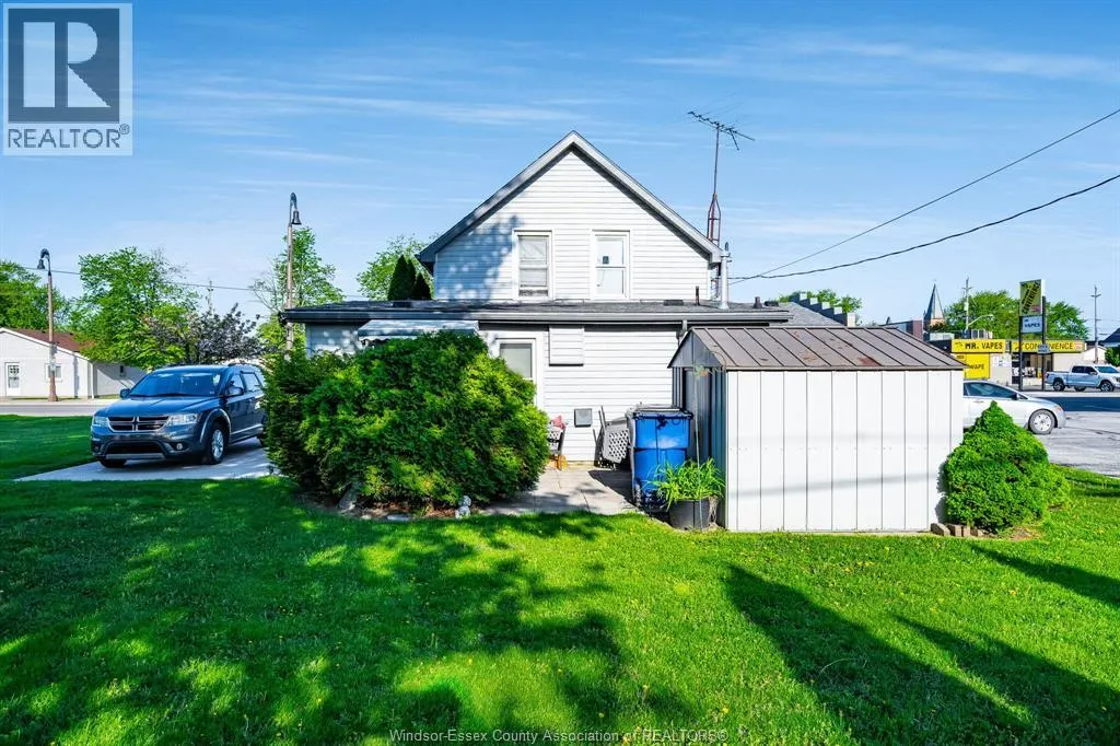 44 Queen STREET South