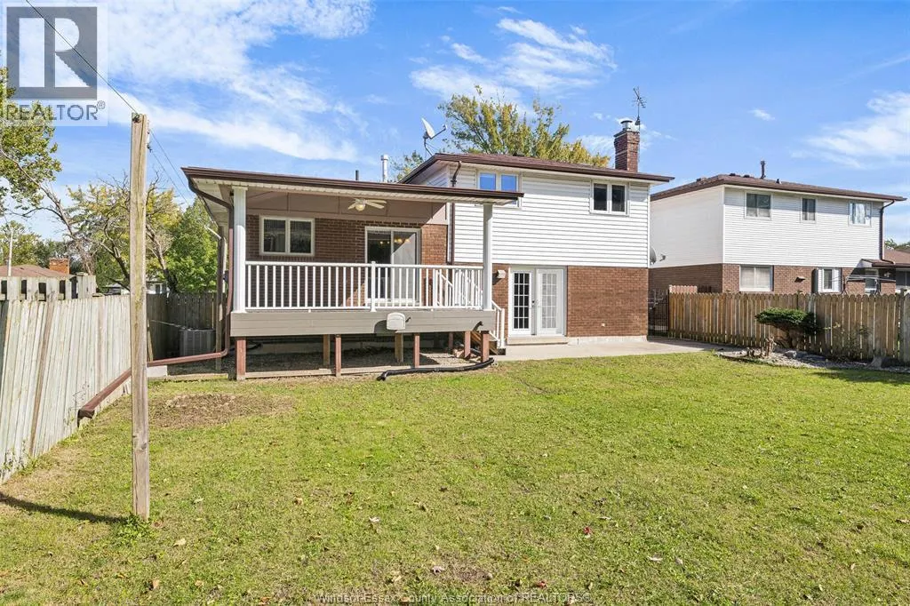 2855 FOREST GLADE DRIVE